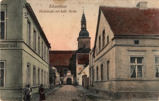 Święciechowa. Ulica Kościelna i kościół farny, około 1913 roku, Magdeburg, Originaldruck Reinicke & Rubin