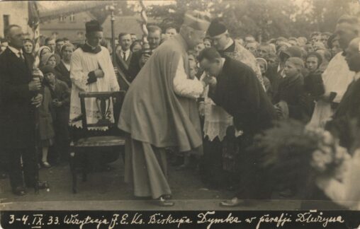 Dłużyna. Wizytacja ks. biskupa Walentego Dymka , 1933 rok, Leszno, Foto „Studjo”